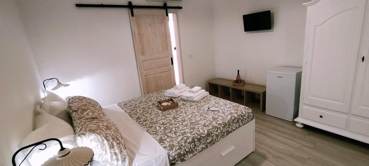 Agriturismo Terra D'Ulivi Porto Cesareo Exterior foto