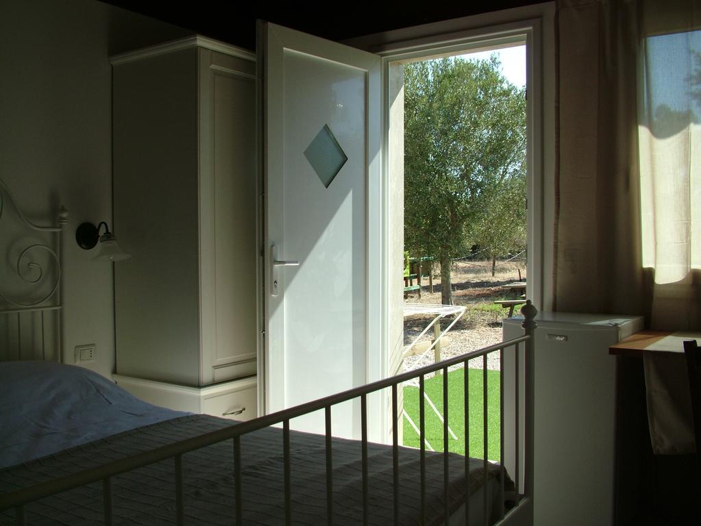 Agriturismo Terra D'Ulivi Porto Cesareo Habitación foto