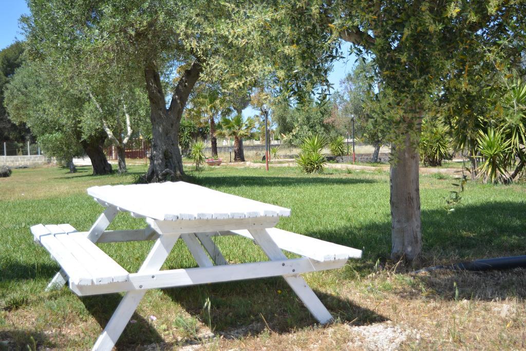 Agriturismo Terra D'Ulivi Porto Cesareo Exterior foto
